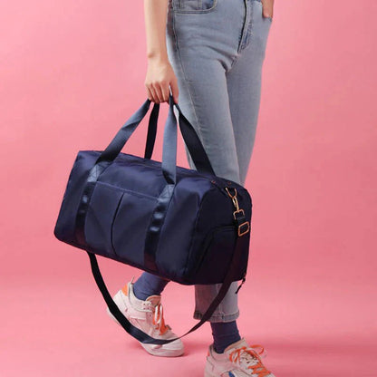 Waterproof Fitness Sports Travel Duffel Bag - Versatile Weekender for Men and Women - Vantage Sports Gear